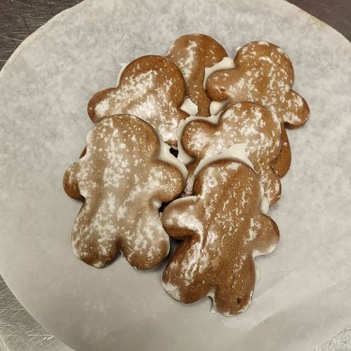 Small Gingerbread Men Cookies